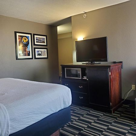 La Quinta By Wyndham Memphis Airport Graceland מראה חיצוני תמונה